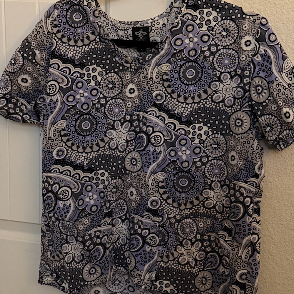 Med Couture Black and Gray Patterned Button Down Shirt